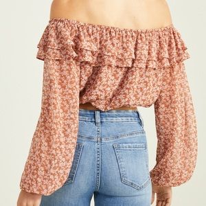 🩷TAYLOR FLORAL OFF THE SHOULDER BLOUSE CROPPED LONG SLEEVE SIZE SMALL